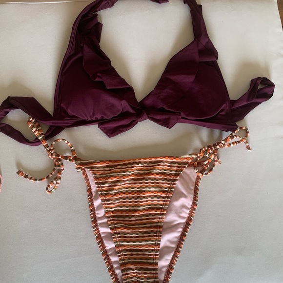 NWOT Wine colored bikini top Medium & small striped tanga bottom! - Picture 3 of 3